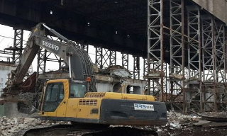 Демонтаж ангаров в Азове под ключ - стоимость от 1530 руб. | 2Землекопа-Азв 